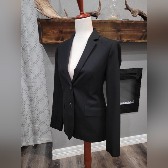 J. CREW Wool Jacket, Size 2, Excelent Condition - Picture 2 of 6
